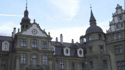 Dolnośląski zamek w Mosznej zmienił się w Szkołę Wiedźminów. Źródło: PAP