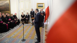 Szef Gabinetu Prezydenta RP Adam Kwiatkowski (C) wręczył odznaczenia państwowe w Belwederze w Warszawie. 10.11.2016. Fot. PAP/J. Turczyk