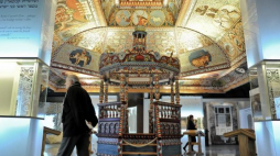 Wystawa "Miasteczko" - fragment ekspozycji stałej Muzeum Historii Żydów Polskich POLIN. Fot. PAP/M. Obara