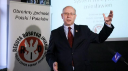 Prezes Reduty Dobrego Imienia Maciej Świrski podczas prezentacji systemu wykrywania zniesławień Polski w internecie. 25.10.2016. Fot. PAP/P. Supernak