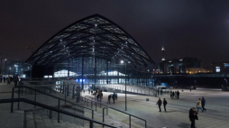 Nowy dworzec Łódź Fabryczna - główny obiekt Nowego Centrum Łodzi. Fot. PAP/G. Michałowski