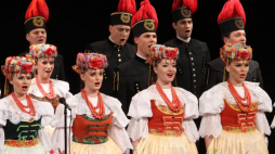 Zespół Pieśni i Tańca "Śląsk". Fot. PAP/J. Bednarczyk