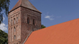 Kościół Podwyższenia Krzyża Świętego w Srokowie. Fot. PAP/J. Ochoński