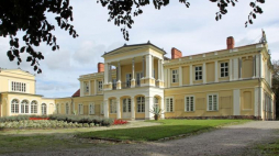 Muzeum Tradycji Szlacheckiej w Pałacu rodziny Sierakowskich w Waplewie Wielkim. Fot. PAP/P. Wittman 