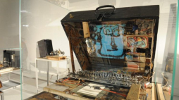 Wystawa "Antonisz: Technika jest dla mnie rodzajem sztuki" w warszawskiej Zachęcie. Fot. PAP/G. Jakubowski