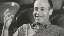 Zdjęcie: Erwin Axer, fot. Edward Hartwig, © archiwum Teatru Współczesnego. Źródło: NCK