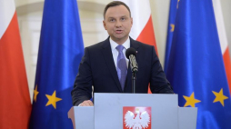 Prezydent Andrzej Duda podczas oświadczenia dla prasy ws. ustawy oświatowej. Warszawa, 09.01.2017. Fot. PAP/J. Turczyk 