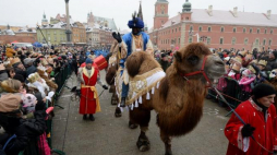 Orszak Trzech Króli w Warszawie. 06.01.2016. Fot. PAP/B. Zborowski 