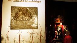 Teatr Nowy im. Tadeusza Łomnickiego w Poznaniu. 2002 r. Fot. PAP/R. Sikora 