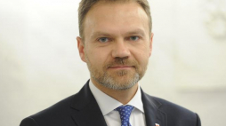 Senator Artur Warzocha, wiceprzewodniczący senackiej komisji spraw emigracji i łączności z Polakami za granicą. Fot. PAP/M. Obara