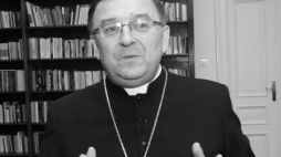 Abp Józef Życiński. Fot. PAP/M. Trembecki