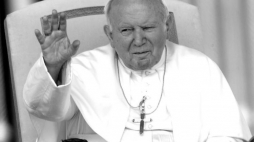 Papież Jan Paweł II. Fot. PAP/EPA