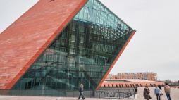 Budynek Muzeum II Wojny Światowej w Gdańsku. Fot. PAP/A. Warżawa