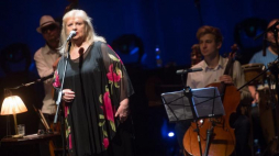 Koncert Stanisławy Celińskiej podczas gali finałowej Konkursu Polskiej Piosenki Filmowej KAMERTON 2015. Fot. PAP/Grzegorz Michałowski 