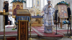 Prawosławny arcybiskup, ordynariusz diecezji białostocko-gdańskiej Jakub podczas obchodów Zwiastowania Najświętszej Maryi Panny w monasterze Zwiastowania Przenajświętszej Bogurodzicy i św. Apostoła Jana Teologa w Supraślu. 07.04.2017. Fot. PAP/A. Reszko