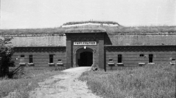  Poznań, 1946. Fort Colomb - blockhaus bastionu Colomb - Twierdza Poznań. PAP/J. Żyszkowski 
