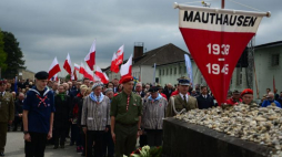 Centralne uroczystości 72. rocznicy wyzwolenia niemieckich nazistowskich obozów koncentracyjnych systemu Mauthausen-Gusen. Mauthausen, 07.05.2017. Fot. PAP/J. Kamiński 