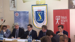 „Dialog historii/historie dialogu” – konferencja poświęcona sprawom trudnym w historii Polski i Białorusi z udziałem historyków rozpoczęła się w czwartek w Mińsku. Fot. Ambasada RP w Mińsku