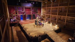 Próba spektaklu "Zakochany Szekspir" w reż. Pawła Aignera w Gdańskim Teatrze Szekspirowskim. Fot. PAP/D. Kulaszewicz 