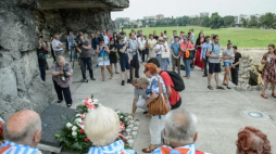 Uroczystości upamiętniające 73. rocznicę likwidacji niemieckiego nazistowskiego obozu koncentracyjnego na Majdanku. Fot. PAP/W. Pacewicz 