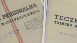 Teczki TW "Bolka". Fot. PAP/J. Turczyk