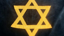 Gwiazda Dawida - synagoga im. Nożyków w Warszawie. Fot. PAP/L. Szymański 