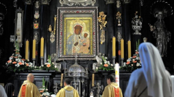 Klasztor Jasnogórski. Kaplica Cudownego Obrazu. Fot. PAP/P. Piątkowski