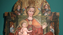 Pokaz obrazu "Madonna z poziomką" w Europeum. Fot. PAP/S. Rozpędzik 