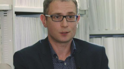 A. Jóźwik: celem każdego archiwum społecznego jest udostępnianie swoich zbiorów. Źródło: Serwis wideo PAP