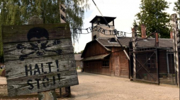 Teren b. niemieckiego nazistowskiego obozu koncentracyjnego i zagłady Auschwitz. Fot. PAP/J. Bednarczyk
