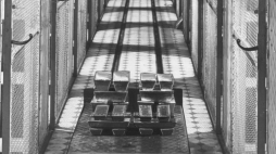 Skarbiec Banku Polskiego przy ulicy Bielańskiej 10 w Warszawie. 1935 r. Fot. NAC