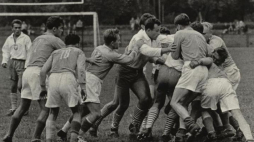 1958, Łódź. Pierwszy oficjalny mecz reprezentacji seniorów. Źródło: PZR