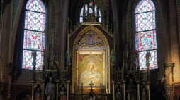 Obraz Matki Boskiej Gietrzwałdzkiej w Bazylice Narodzenia Najświętszej Maryi Panny. Fot. PAP/T. Waszczuk 