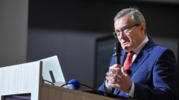 Wicepremier, minister kultury Piotr Gliński podczas inauguracji konferencji Digital Cultures w Centrum Nauki Kopernik w Warszawie. Fot. PAP/M. Obara 