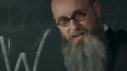 "Dwie Korony" Źródło: YouTube