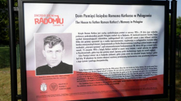 Dom Pamięci ks. Romana Kotlarza w Pelagowie. Fot. PAP/P. Polak
