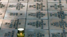 Polski Cmentarz Wojenny w Miednoje. 2002 r. Fot. PAP/P. Wierzchowski