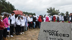 „Jesteśmy Razem”_ uroczystości w b. obozie Zagłady w Treblince . Źródło: Mazowiecki UW