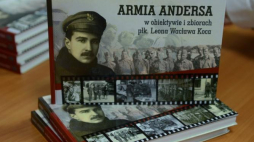 Album "Armia Andersa w obiektywie i zbiorach płk, Leona Wacława Koca". Fot. PAP/J. Kamiński 