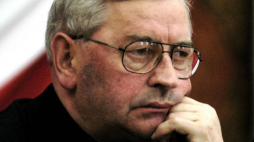 Bp Tadeusz Pieronek. Fot. PAP/M. Trembecki