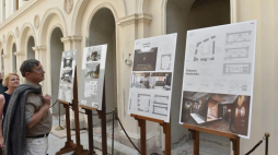 Jedna z wyróżnionych prac na wystawie pokonkursowej w związku z nową ekspozycją i aranżacją wnętrz Pałacu Książąt Czartoryskich. Fot. PAP/ J. Bednarczyk