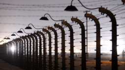 Teren b. niemieckiego nazistowskiego obozu koncentracyjnego Auschwitz-Birkenau. Fot. PAP/A. Grygiel