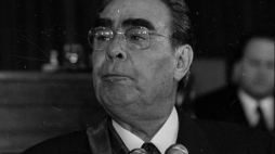 L. breżniew na uroczystym posiedzeniu Sejmu podczas obchodów 30-lecia PRL Warszawa, 1974-07-21. Fot. PAP/C. Langda