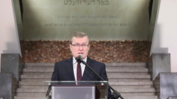 Wicepremier, minister kultury Piotr Gliński przemawia podczas otwarcia wystawy stałej "Czego nie mogliśmy wykrzyczeć światu", 14 bm. w Żydowskim Instytucie Historycznym. Fot. PAP/P. Supernak