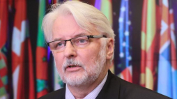 Minister spraw zagranicznych Witold Waszczykowski podczas konferencji prasowej, podsumowującej dwa lata pracy resortu. Fot. PAP/P. Supernak