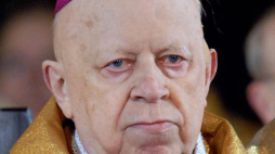 Abp Ignacy Tokarczuk. Fot. PAP/D. Delmanowicz