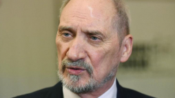 Minister obrony narodowej Antoni Macierewicz. Fot. PAP/R. Pietruszka