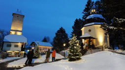 Kaplica w Oberndorf koło Salzburga. Fot. PAP/EPA