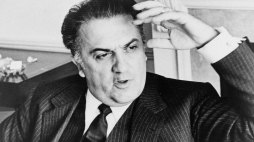 Włoski reżyser Federico Fellini. Źródło: Wikimedia Commons