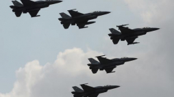 Międzynarodowe Pokazy Lotnicze Air Show w Radomiu. Fot. PAP/J. Turczyk